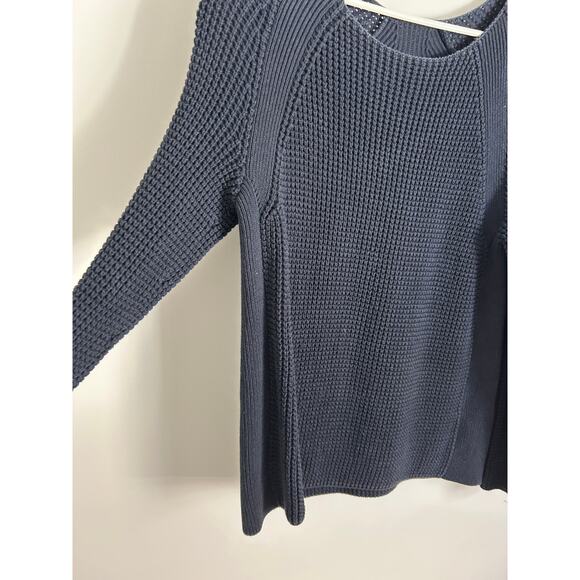 Vince Women's Navy Blue Cable Knit Sweater Size Medium 100% Cotton Heavy - Picture 3 of 6